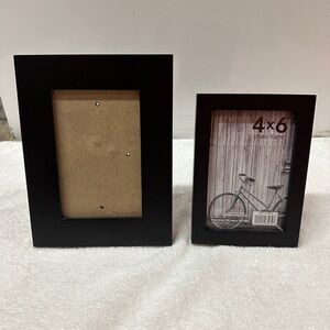 2 Matt Black 4x6 Frames PRICED TO SELL